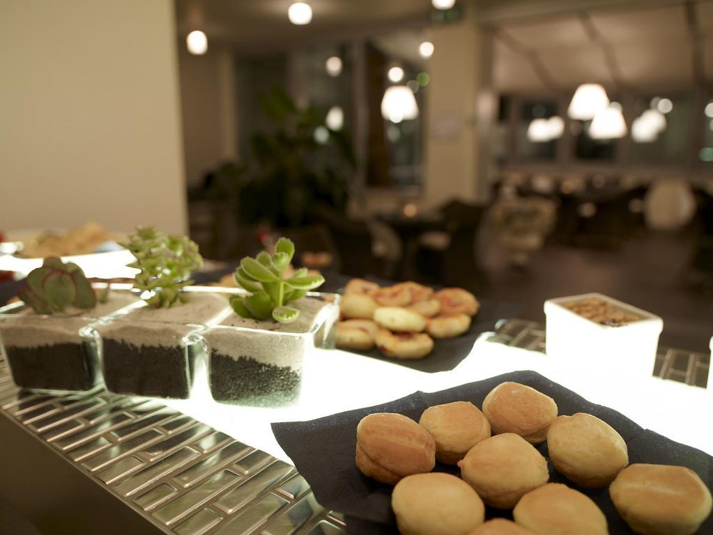 פסקיארה בורומאו Hotel Montini Linate Airport מראה חיצוני תמונה