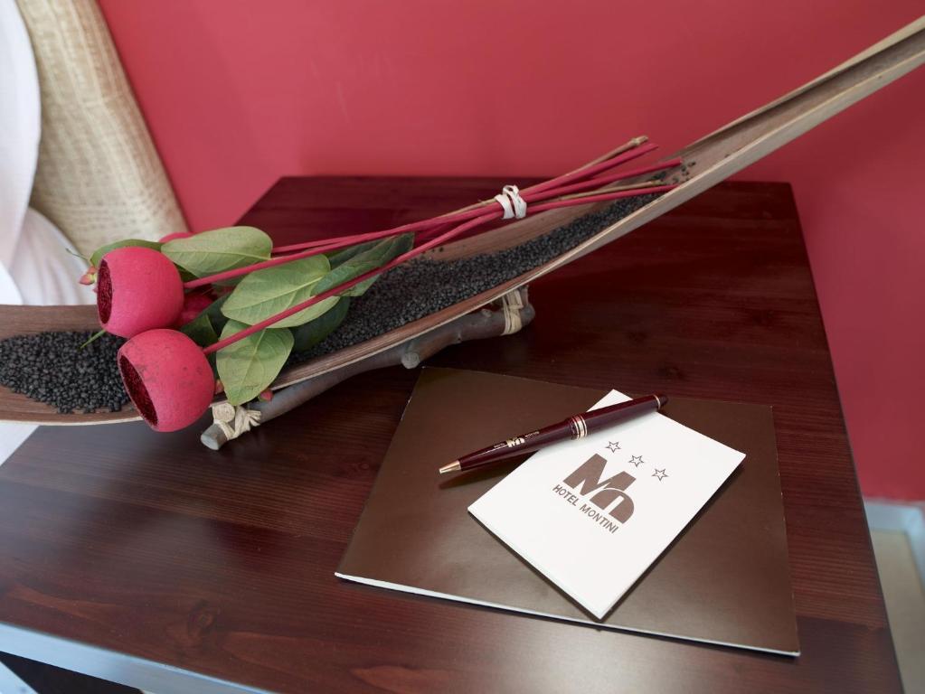פסקיארה בורומאו Hotel Montini Linate Airport מראה חיצוני תמונה