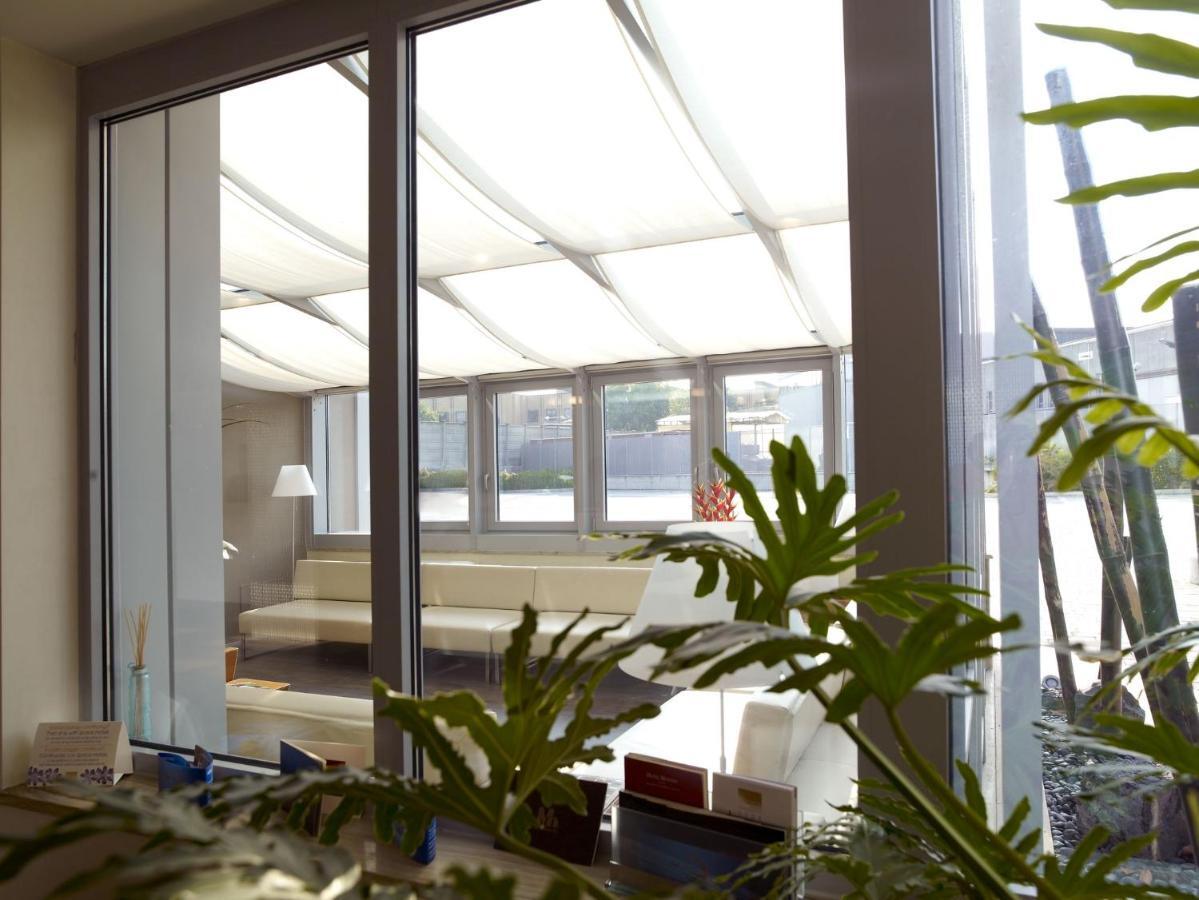 פסקיארה בורומאו Hotel Montini Linate Airport מראה חיצוני תמונה